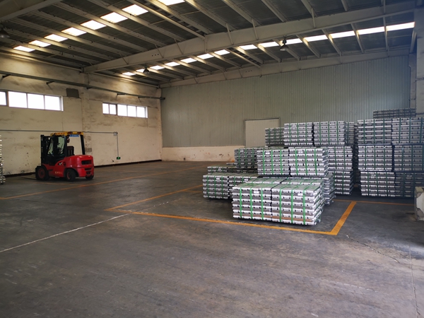 鋁錠、鋁液設(shè)備